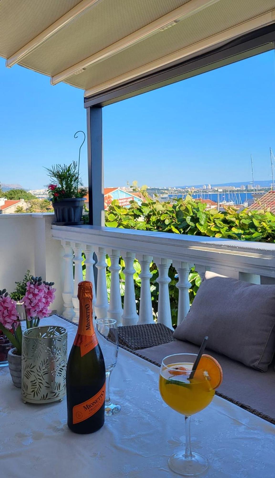 Apartment D & N Kaštela Eksteriør bilde
